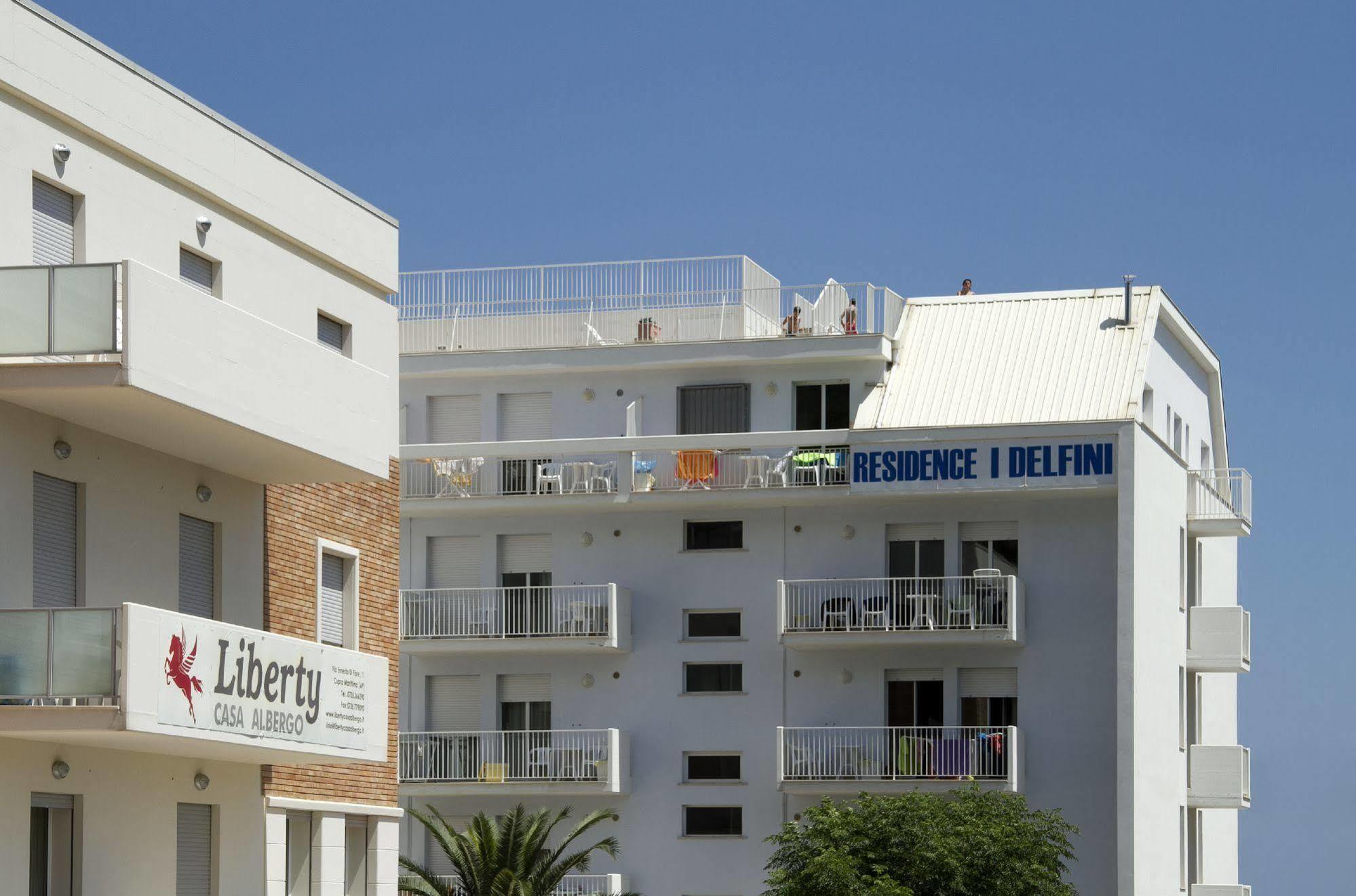 Residence I Delfini Cupra Marittima Exterior photo